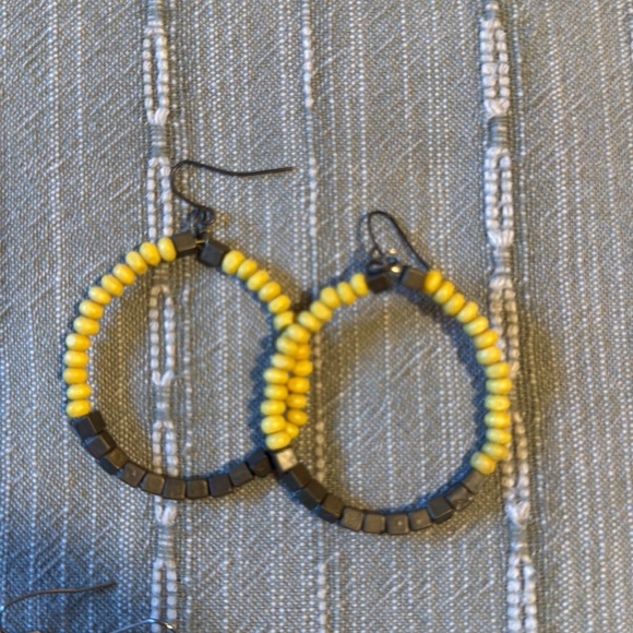 Earring Bundle - Picture 3 of 5